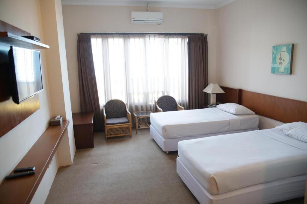 La Oma Otel Lembang Dış mekan fotoğraf